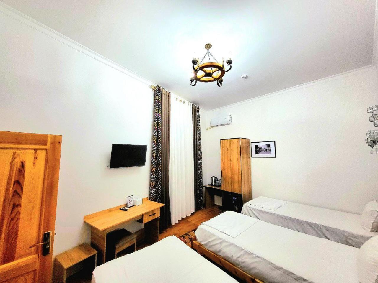 Ulli Oy Boutique Hotel & Terrace ヒヴァ エクステリア 写真