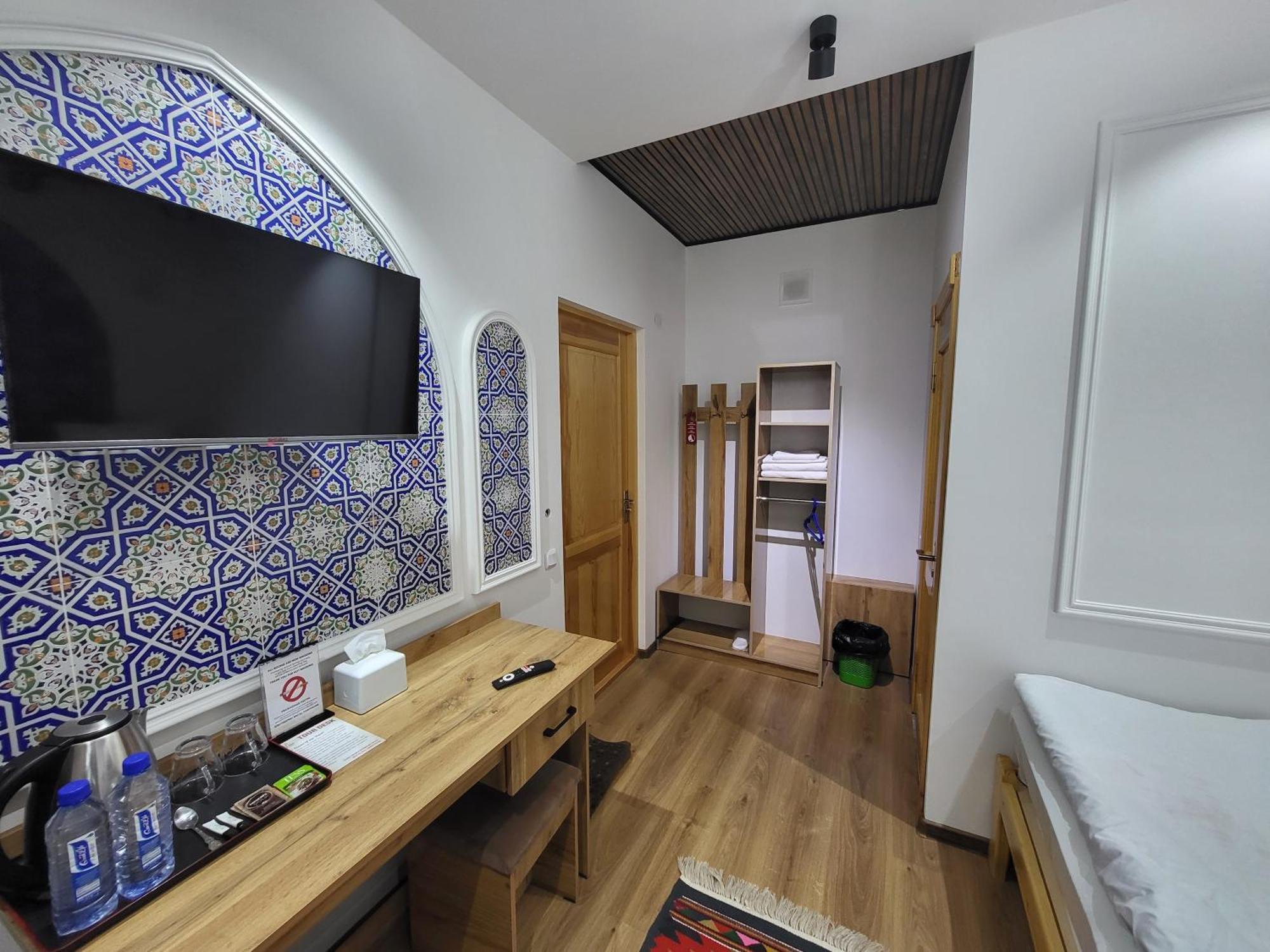Ulli Oy Boutique Hotel & Terrace ヒヴァ エクステリア 写真