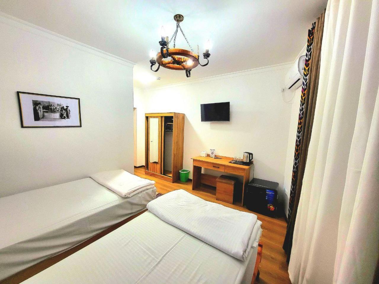 Ulli Oy Boutique Hotel & Terrace ヒヴァ エクステリア 写真